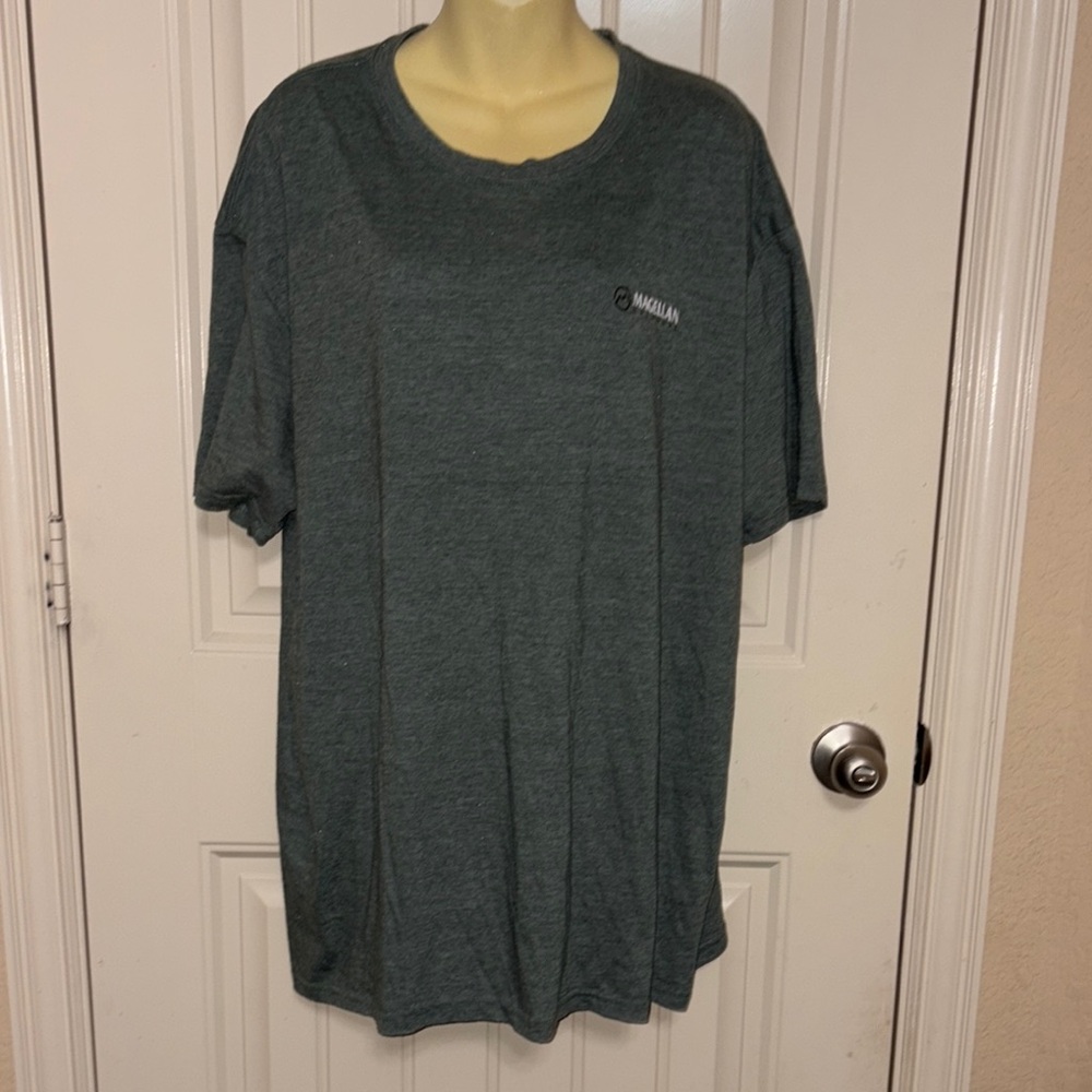 Magellan Outdoors Heather Green Short Sleeve 2 XL Tee Relaxed Fit Like New EUC